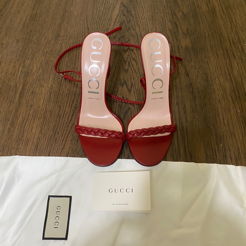 GUCCI Shoes - Picture 2 of 4